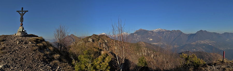 Dalla Croce Alpini di Bracca del Pizzo Rabbioso vista panoramica